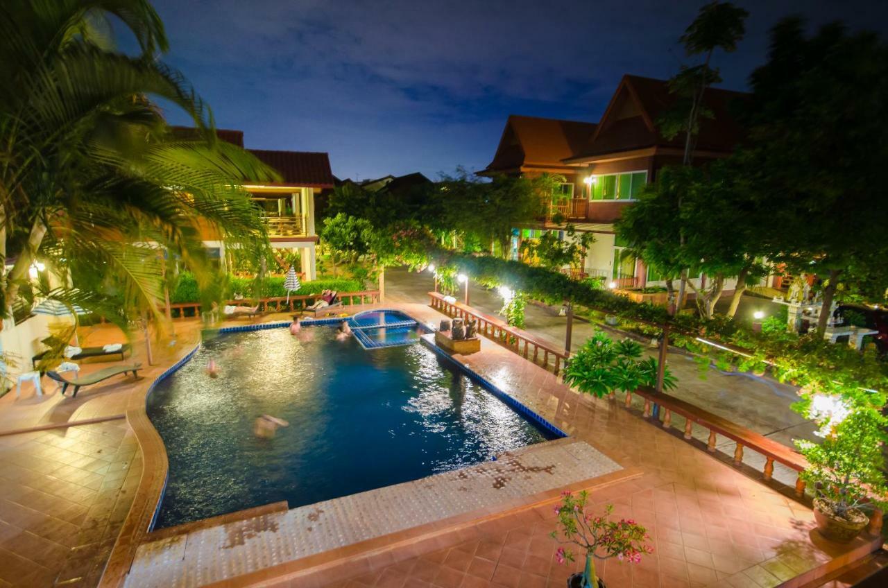 Avila Resort Pattaya Csomtien-part Kültér fotó